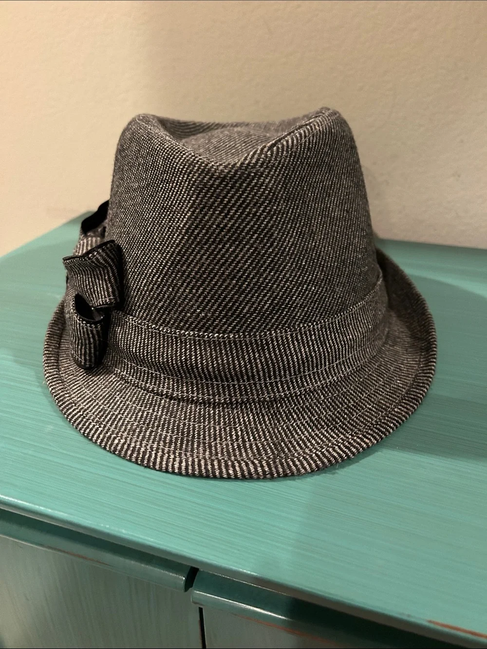 Striped Gray Bow Fedora Hat